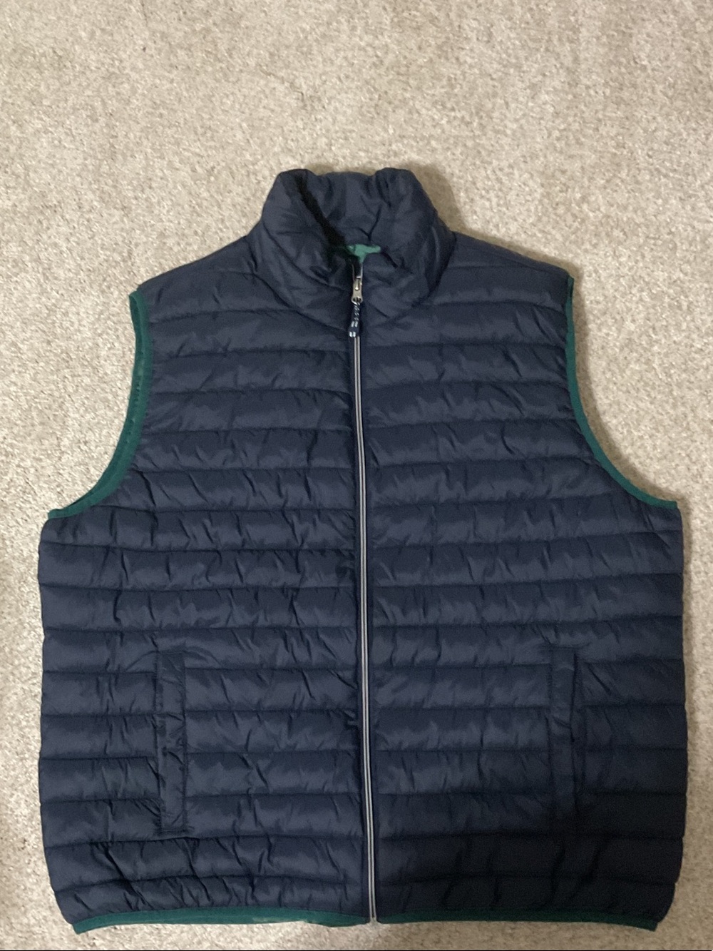 Men's IZOD Quilted Navy Puffer Vest - Lightweight Sleeveless Jacket